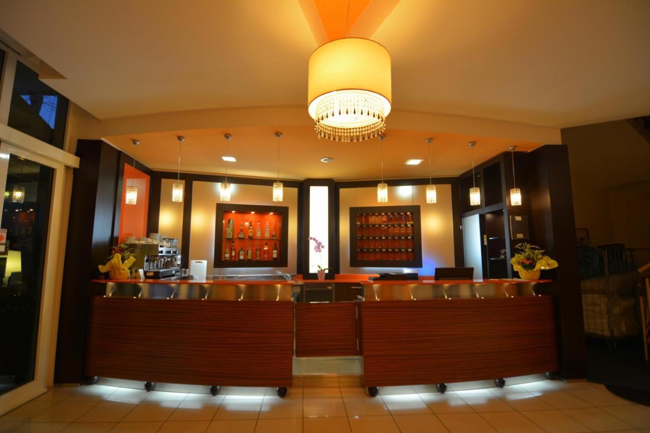 Hotel Orly チェゼナーティコ エクステリア 写真