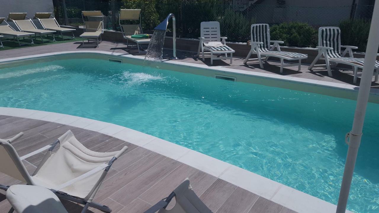 Hotel Orly チェゼナーティコ エクステリア 写真
